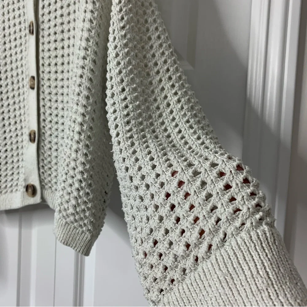 H&M Beige Button-Up Open Knit Cardigan Size US M - Picture 2 of 12